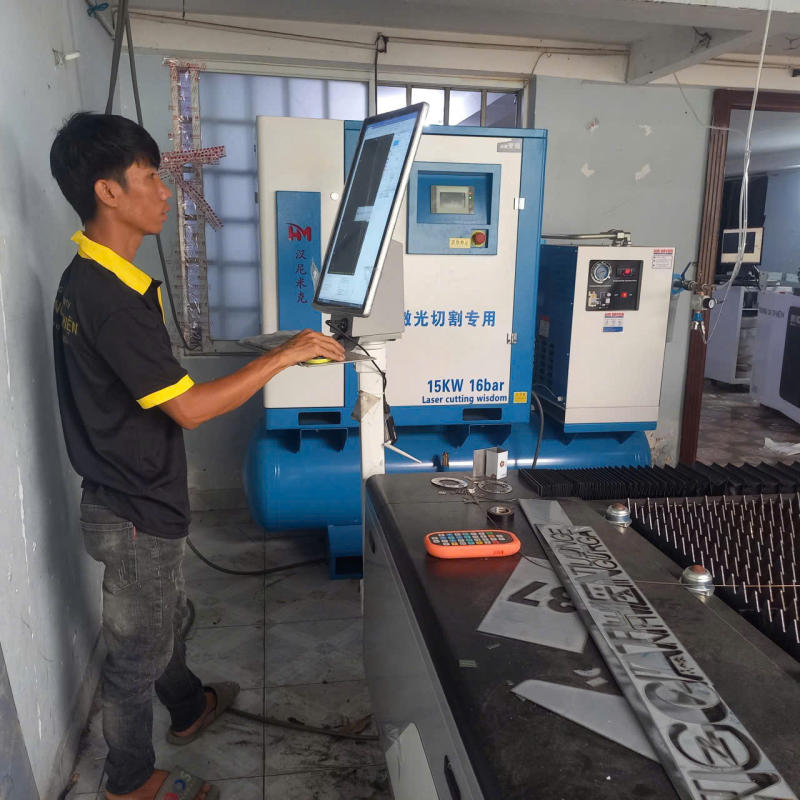 Xu hướng sáng tạo chữ nổi inox